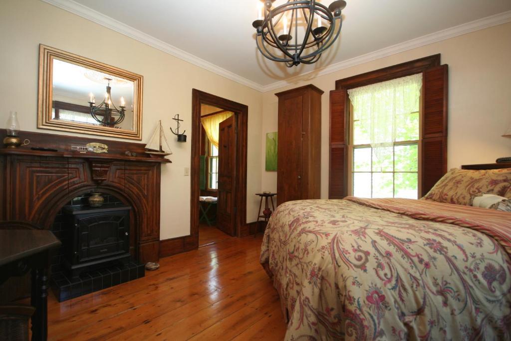 Fisherman'S Daughter B&B Mahone Bay Habitación foto